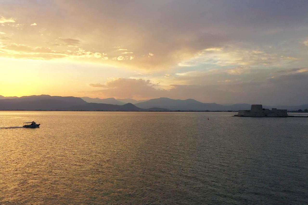 Margietta'S Suites Nafplio Luaran gambar